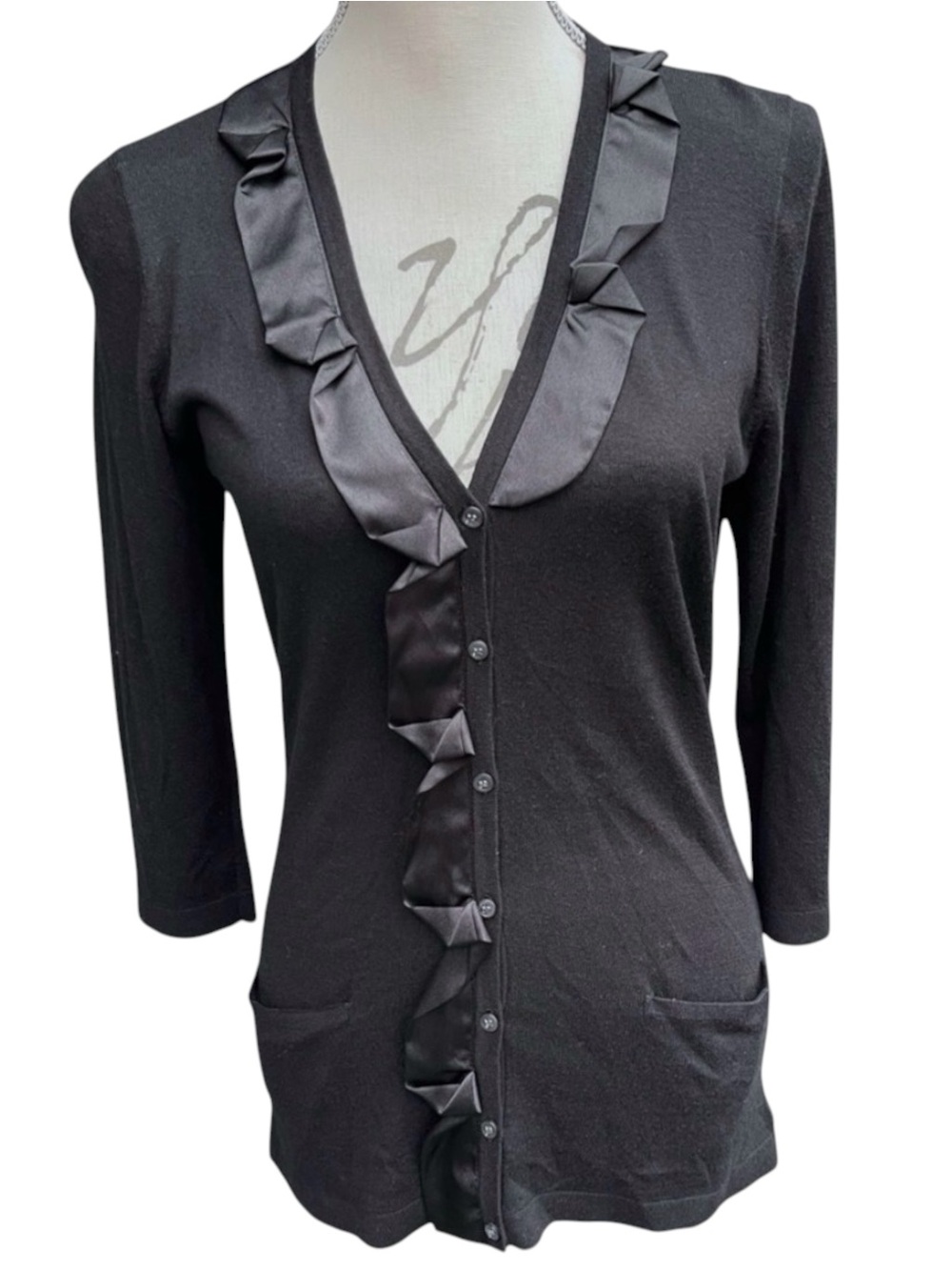 T Tahari Black Satin Ruffle Trim V-Neck Button Front Long Sleeve Top (S/M)